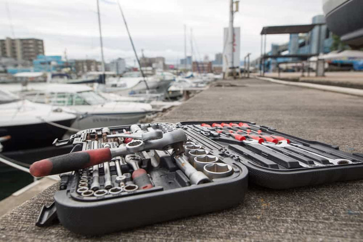 Don’t Be Marooned: 17 Boat Tools to Keep on Board