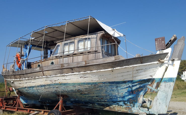 How to Restore a Boat Without Losing Your Mind