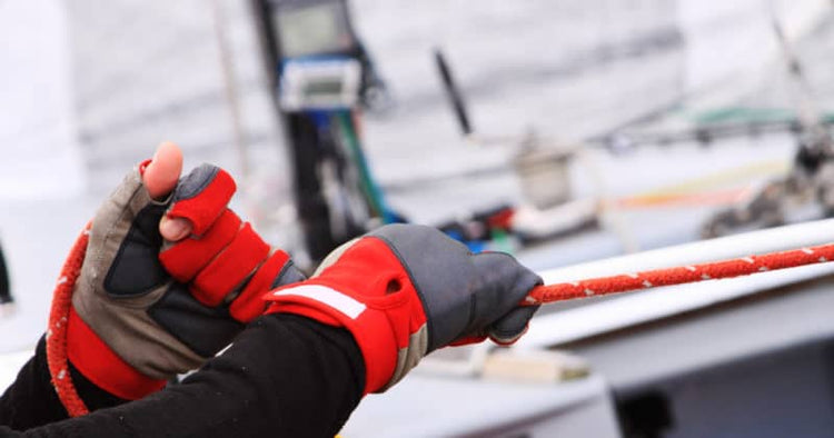 Hoist Those Sails and Hold on Tight: How to Choose the Best Sailing Gloves