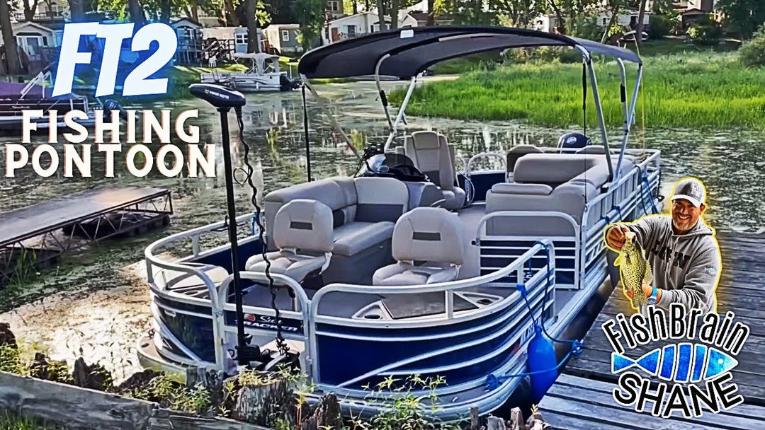 Sun Tracker Fishin’ Barge Boat Setup And Cleaning