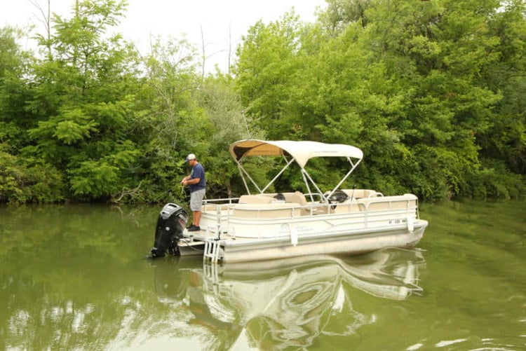 The Best Pontoons for Fishing and Ideal Fishing Features to