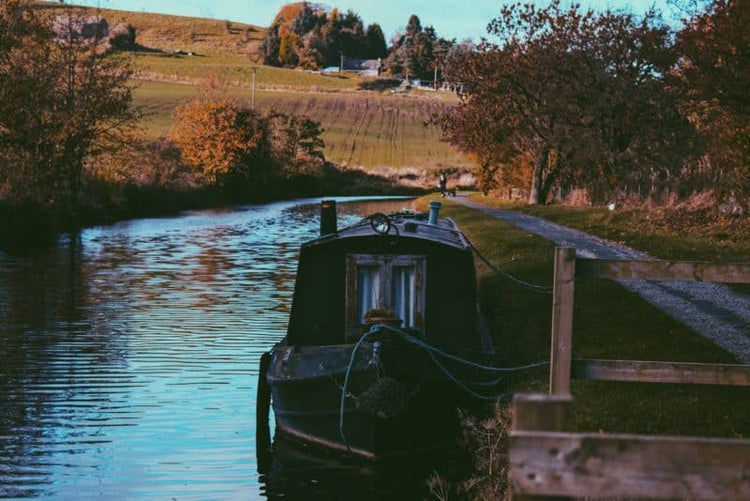 How to Plan Canal Boat Trips (What You Need to Know)
