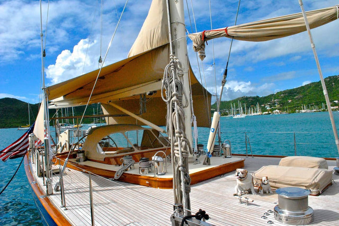 How to Lay Carpet in a Boat Without Any Hassle
