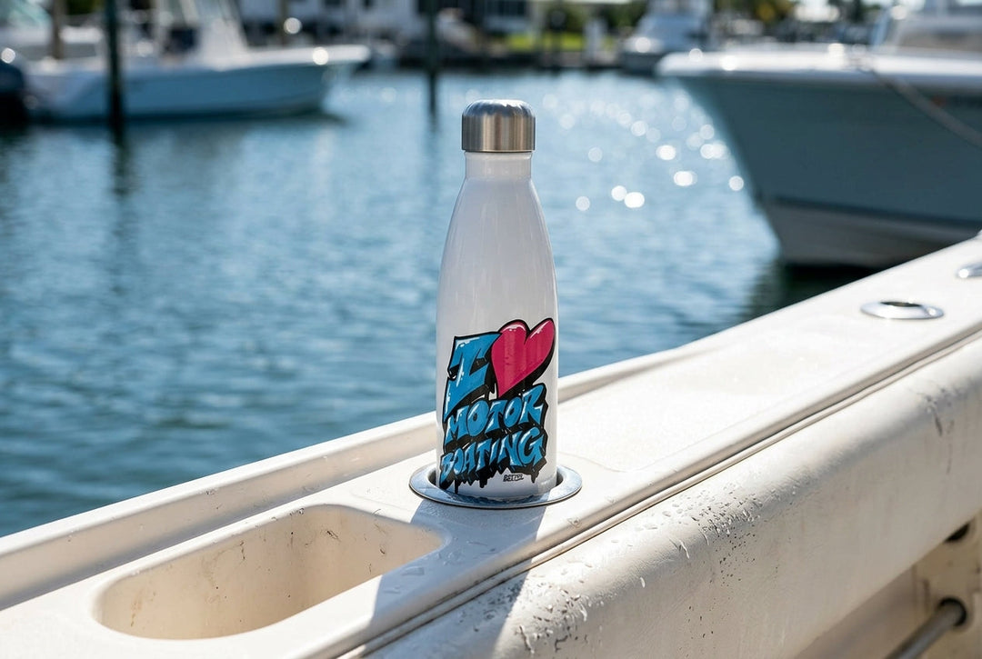 Insulated Water Bottle vs Regular Bottle for Hot Days on the Water