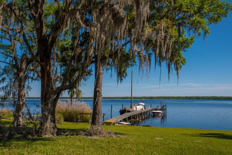 13 Exceptional Southern Lakes for Boaters to Explore